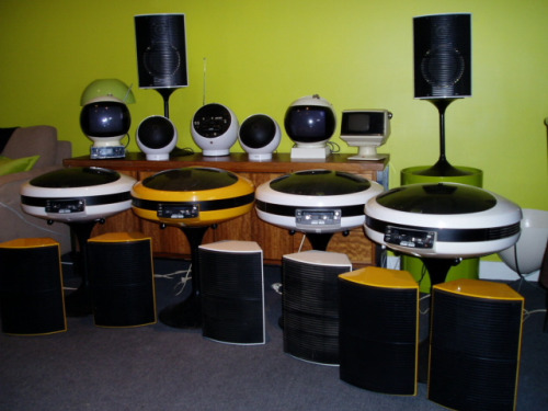 excitingsounds:  stereo collection by Ged Zeppelin on Flickr.