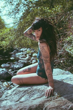 itsall1nk:  More Hot Tattoo Girls athttp://hot-tattoo-girls.blogspot.com