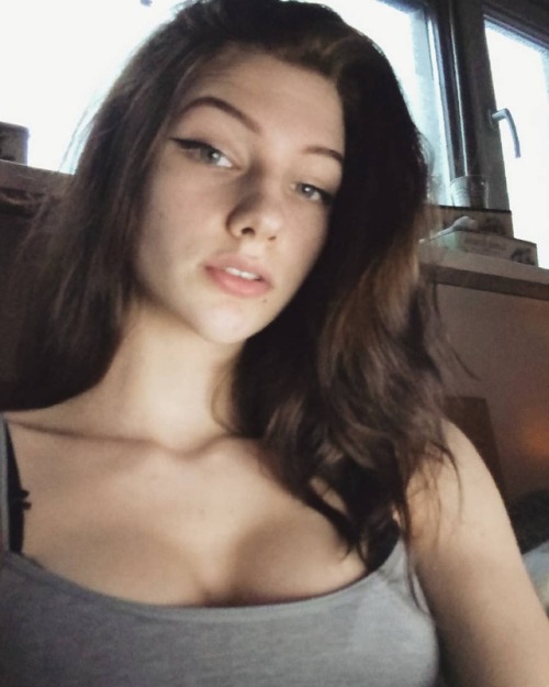 hold-m-tight:instagram.com/jessy.derooij