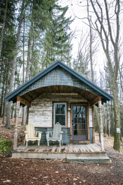 housebuiltfortwo:17. This quaint cabin was built with a unique combination of reclaimed metal and wood. As one of the cabin rentals at Blue Moon Rising, an ecotourist retreat in Garrett County, Maryland, Kaya offers a beautiful and cozy spot for a getaway