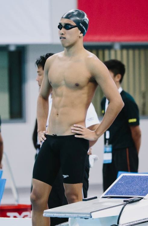 merlionboys: Singapore National Swimmer - Teo Zhen Ren So boyish you can’t tell that he is a NS poli