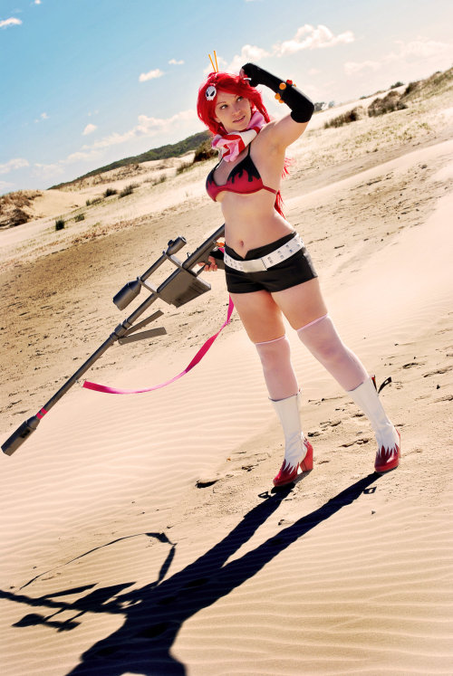jointhecosplaynation:  She got the big guns 2.0 by S-Lancaster 