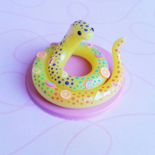 sosuperawesome:Snake Figurines and Pendants, by Abigail Lorincz on EtsyShop Update Saturday 3pm ET