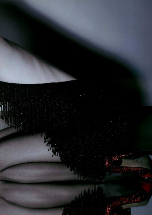  “Slow Dancing” Vala Thorsteinsson shot by John-Paul Pietrus for Jalouse 2004 