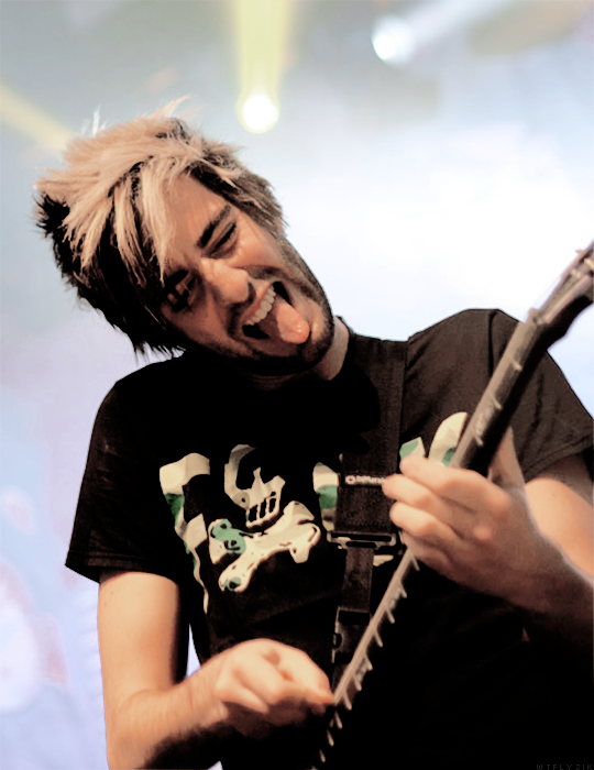  anonymous asked: 9 pics of jack barakat with his tongue out pls 