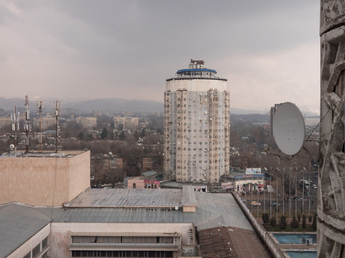 la-periferia-interior:Dushanbe, Tajikistan, 2018