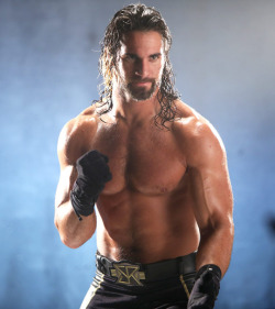 hotcelebs2000:  SETH ROLLINS 