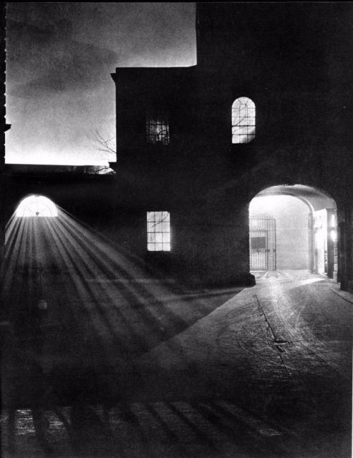 dieselfutures: 1930′s London by night