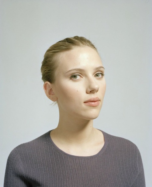 thisisgoodtho: do you know how hard it is to find a non sexualized picture of scarlett johanssen i&r