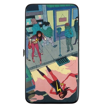 marvelous-lady-looks:Ms. Marvel Action Punch Hinged Wallet From: Super Hero Stuff Cost: $25.99 Notes