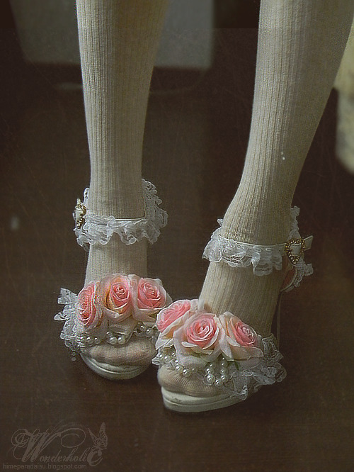 wonderholichime:  jigokukawaii:  Give me your shoes!  Sorry, cutie, but I can’t do that because I love these shoes so much! ♡ 