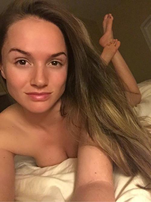 Porn Pics goddesstoriblack:  No make up no filter..