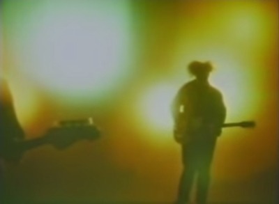 tropicalmalady: Cocteau Twins – Crushed (1987)