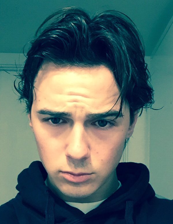 txcwbysexy:  colungafrank:   Justin Owen    Hot