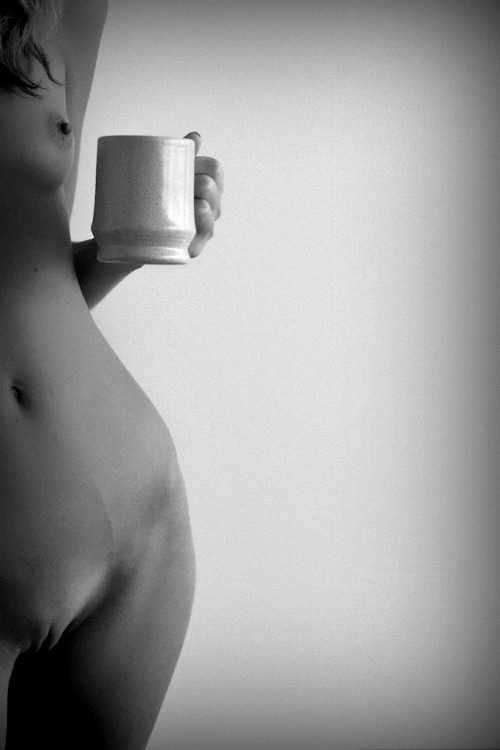eroticedibles:  naughtyanonymous:  Good morning tumblr!-M  Sexy coffee