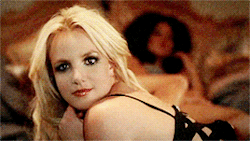 tumblr_p2bbc948ed1w48wlho6_250.gif