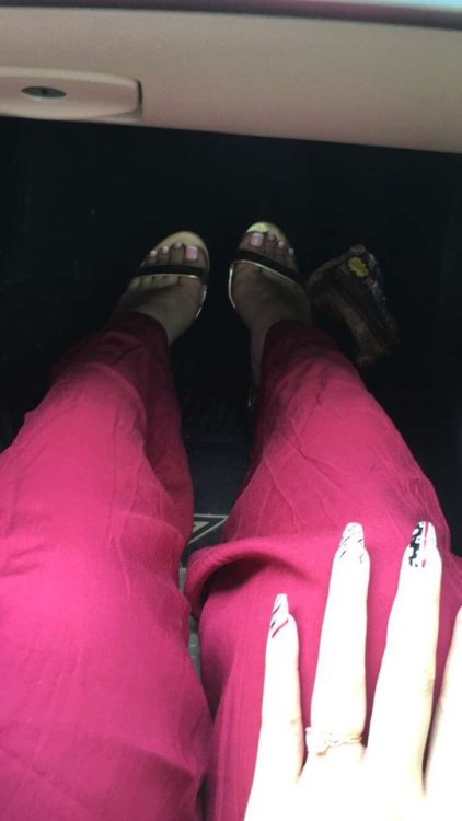 Cute Size 6.5 asian feet. FOLLOW HER and tell her she should start a foot modeling page!www.