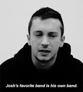 ierotating-deactivated20151115: who is josh’s favorite band?