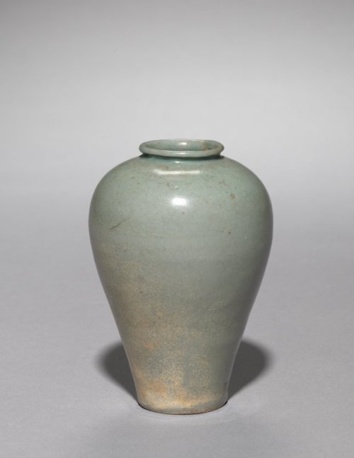 cma-korean-art:Miniature Jar, 1100s, Cleveland Museum of Art: Korean ArtSize: Overall: 11.4 cm (4 ½ 