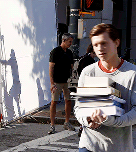 parkerpete: Tom Holland behind the scenes of Spider-Man: Homecoming Bonus: 