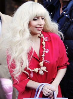 evilmaycry:  kingofconeyisland:  ladyxgaga:  Gaga outside of her apartment in New