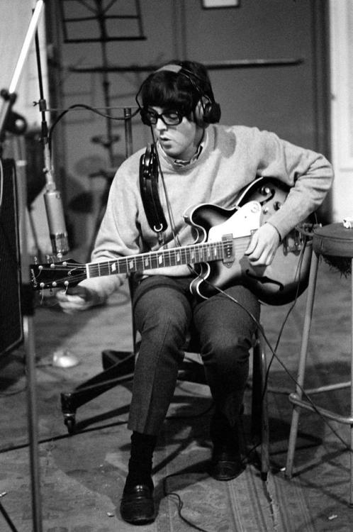 thegoldenyearz: Paul McCartney during a recording session for Revolver, 1966 