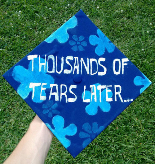 jackiereblogsthis: sixpenceee: A compilation of clever graduation caps. Here is the source for all these pictures. Thousands of tears later…  omg these are great xD
