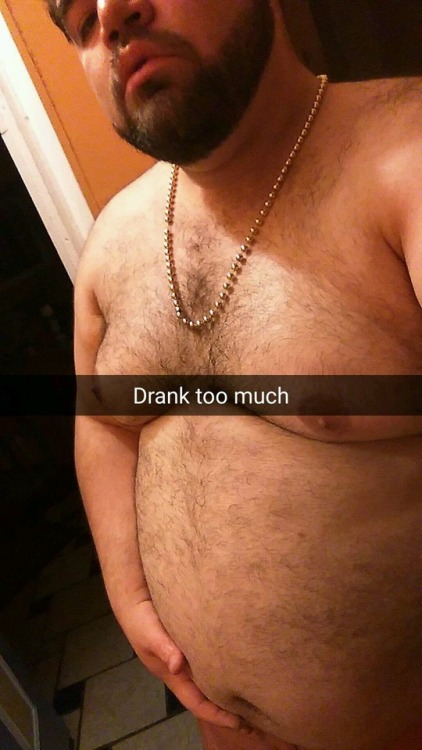 markcubb:  Pictures from last night. I ate and drank too much. 😂 Snapchat : markakaka01 Kik: markakaka
