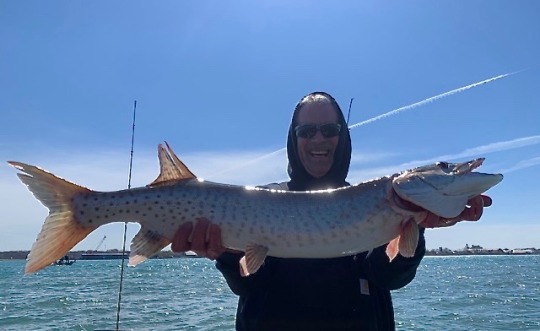 A mighty muskySpeaking of Detroit River Fishing ...On Monday morning my buddy was walleye fishing in a boat no more than 200 hundreds yard from the dock where my brothers and I caught those perch last week.One of the guys he was with hooked into this 40-inch-long muskellunge and boated the sharp-toothed monster with nothing more than his 10-pound-test walleye tackle.Immediately after this photo was taken the fish was released back into the river. #John Schneider#musky#Detroit River#fishing