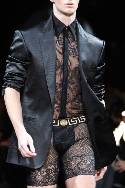 monsieurcouture:  Versace F/W 2013 Menswear