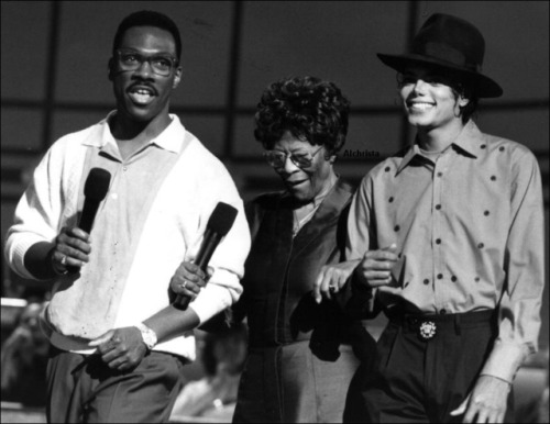  MJ, Eddy Murphy and Ella Fitzgerald during the 60th Anniversary TV special for Sammy Davis Jr Shrin