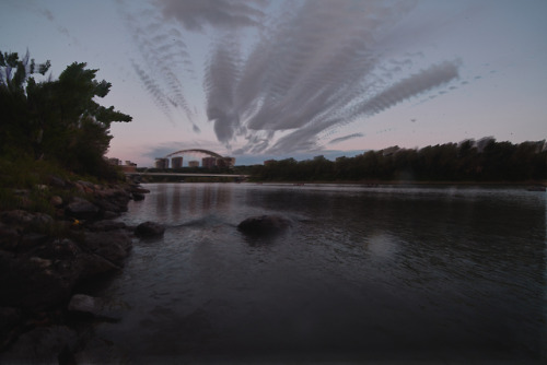 every once in awhile my computer will spend a half hour or so and align a stack to the clouds instea