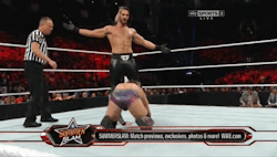Seth Rollins offering up his body to Chris