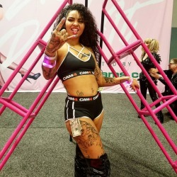 @tatted_sinner_  @3x_expo #exxxotica (at