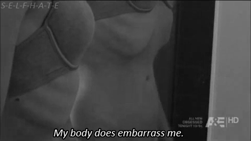 escape-dela-realidad:Quiero ser flaca, ser bonita, gustarme cuando me vea en el espejo…