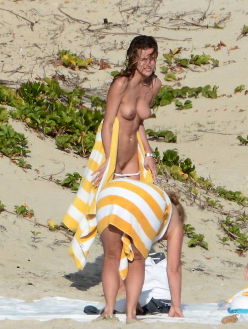 toplessbeachcelebs:  Edita Vilkeviciute (Model) nude changing bikinis in St. Bart's (April 2014) 