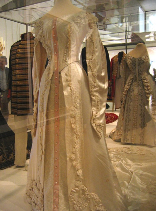 ghosts-of-imperial-russia:Russian Imperial Court Dress on display at the Hermitage Museum in Amsterd
