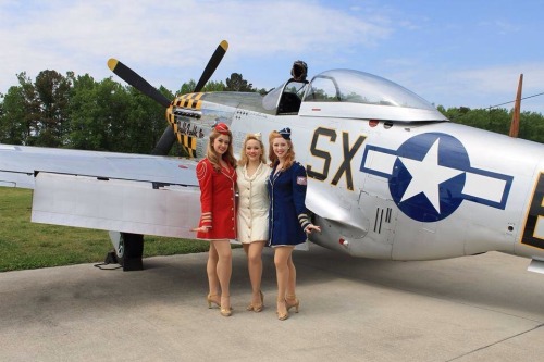 Sex AIRCRAFT GIRLS More girls at: aircraftgirls.tumblr.com pictures