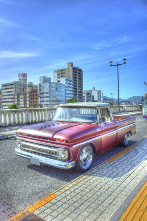 2018/05/19 :: Chevrolet C10RICOH GR