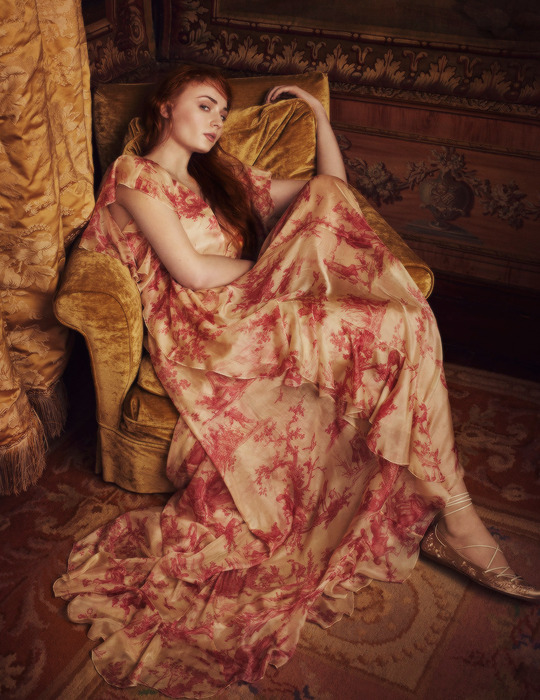 sophiet:Sophie Turner photographed by Dima Hohlov for Net-A-Porter (April, 2016)