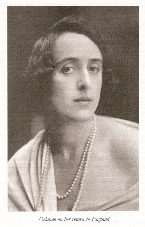 sangfroidwoolf:Vita Sackville-West as her alter ego the Duke Orlando, posed specifically for Virgini