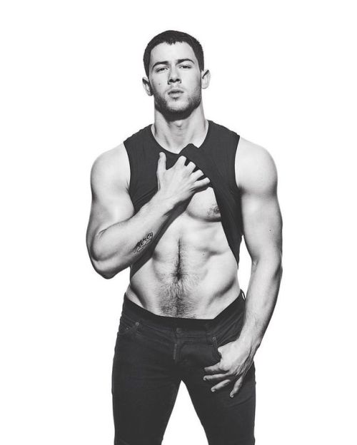 Nick Jonas - American Singer/Actor