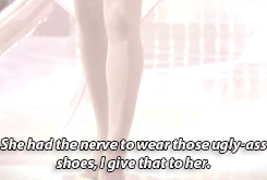 elcorhamletlive:  drag race meme - six quotes6/6 - “She’s just ‘unt’.”