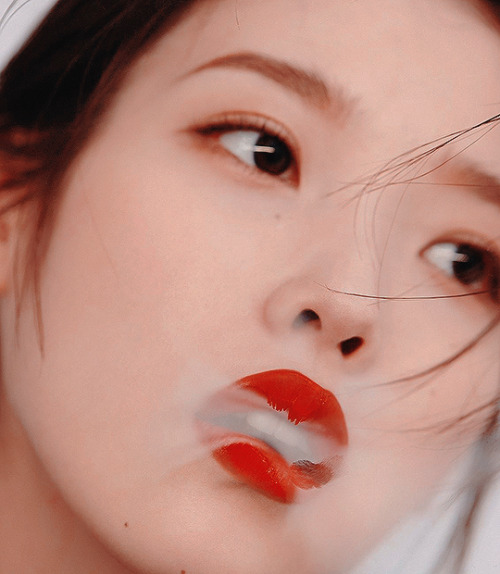 yourghostcat:IU photographed by Mok JungWook for Vogue Korea, May ‘21 | Nails by