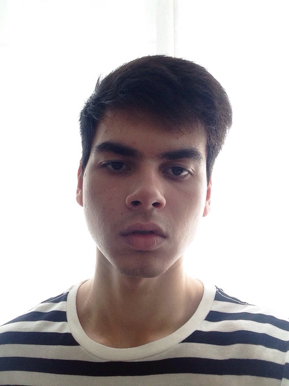 divertirme:  a selfie from me to you