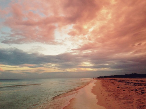 Porn photo raysofthesun:  Playa del Carmem, Mexico~