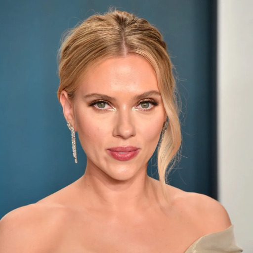 Scarlett-Johansson-Only: