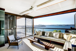 creativehouses:   Lounge Room with Harbour Views, Sydney, Australia Read More