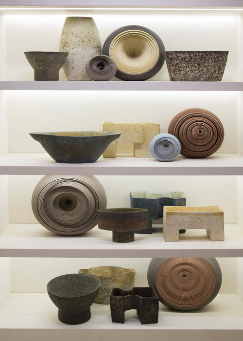 christdior:  The newly-opened Loewe boutique in Rome, designed by Jonathan Anderson, features a