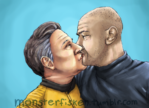 Pike and Leland kissing! Gift for @samariansunset! I hope you like it :) Part of @trek-rarepair-swap